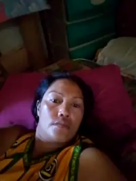 sexymom siovie online show from May 5, 2026, 7:00 am