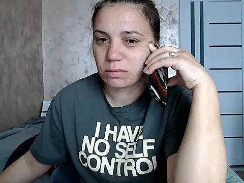 LorraGrey online show from May 8, 2026, 5:55 am