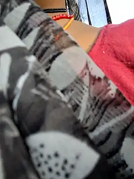 Hotty raghni online show from March 17, 2026, 2:03 am