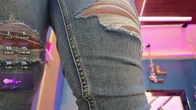 Ladyy brownn online show from February 12, 2026, 11:54 am