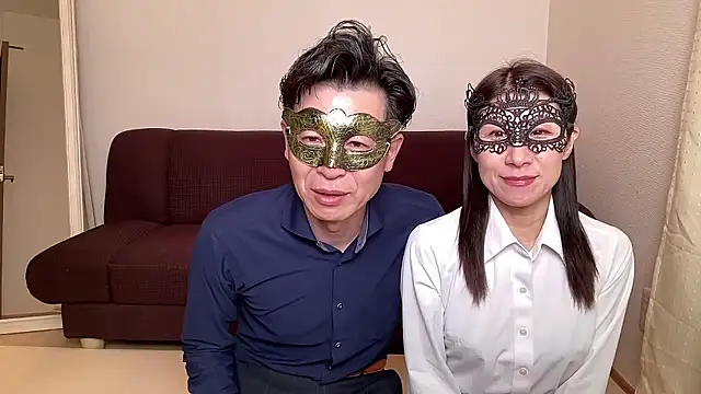 Sakura 0125 online show from March 13, 2026, 6:40 am