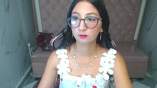 Sophie jones b online show from February 14, 2026, 12:49 pm