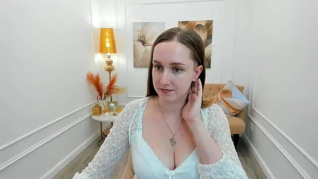 CaseyTerini online show from June 18, 2026, 11:15 am