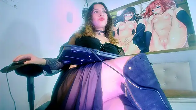 MEW ALIX online show from April 22, 2026, 2:02 pm