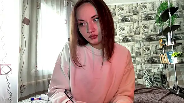 JuliaCurletteye online show from February 4, 2026, 7:14 am