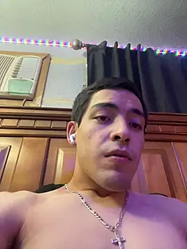 Snapshot of Tupapi696969q chatting on April 23, 2026, 3:46 am Tupapi696969q online show from April 23, 2026, 3:46 am