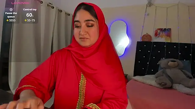 SamiraAwada online show from May 9, 2026, 12:08 pm
