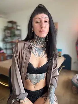 Snapshot of xsadtanas chatting on March 20, 2026, 3:57 pm xsadtanas online show from March 20, 2026, 3:57 pm