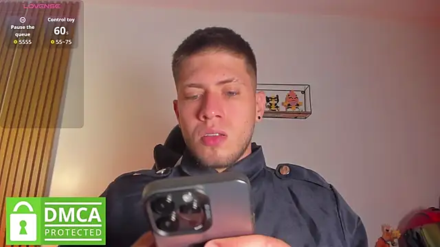 Snapshot of SebastianMaximoff_ chatting on April 29, 2026, 8:04 pm SebastianMaximoff online show from April 29, 2026, 8:04 pm
