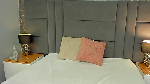 lia savage online show from February 24, 2026, 11:55 am