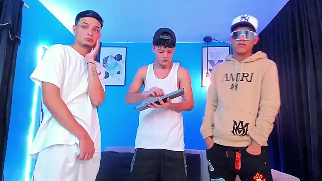 KingOfHeavens 2 online show from March 19, 2026, 7:14 pm