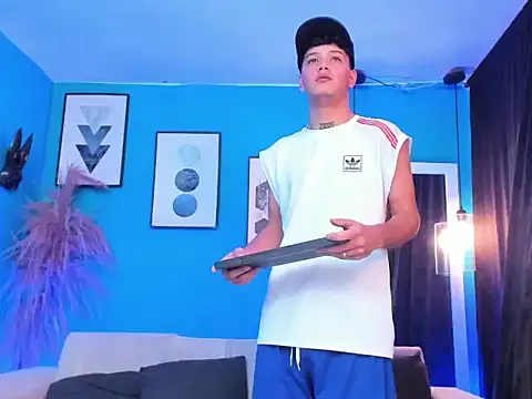 KingOfHeavens 2 online show from March 9, 2026, 7:39 pm