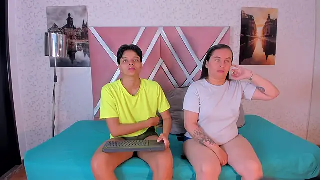 natasha and zoe online show from March 12, 2026, 11:25 am