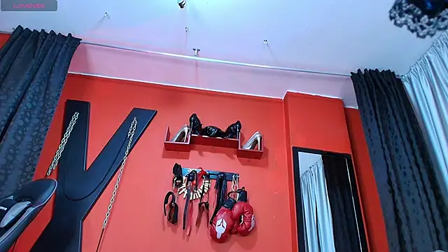 Magicaatxx online show from February 2, 2026, 3:49 am