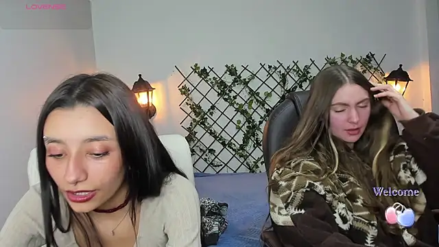 nana  rousse online show from February 18, 2026, 11:23 pm