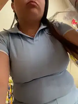 Snapshot of EvaLuna25 chatting on March 19, 2026, 8:42 pm EvaLuna25 online show from March 19, 2026, 8:42 pm