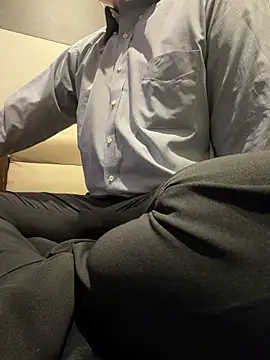 yuuuuusuke00 online show from March 9, 2026, 1:31 am