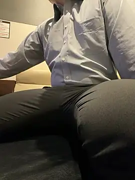 yuuuuusuke00 online show from March 26, 2026, 12:31 am