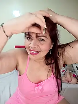 Erica  brooks online show from February 20, 2026, 1:24 am