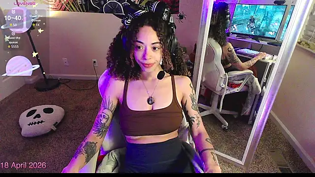 Snapshot of gunzinrose chatting on April 19, 2026, 3:07 am gunzinrose online show from April 19, 2026, 3:07 am