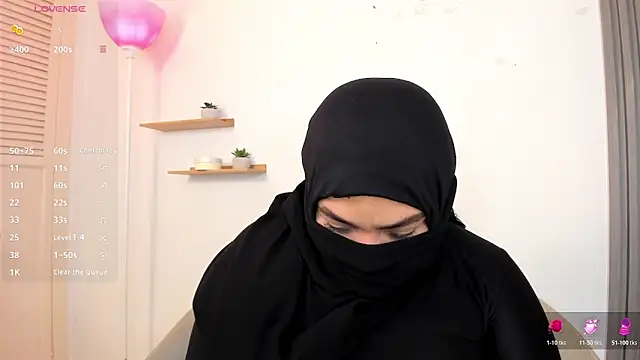 Snapshot of Salma_Haleem chatting on March 14, 2026, 8:04 pm Salma Haleem online show from March 14, 2026, 8:04 pm