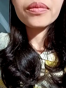 Hana-love2026 online show from March 9, 2026, 4:38 am