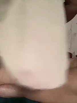 Snapshot of TinaLei chatting on March 4, 2026, 1:35 am TinaLei online show from March 4, 2026, 1:35 am