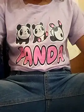 Crazygir000143 online show from February 16, 2026, 8:13 am