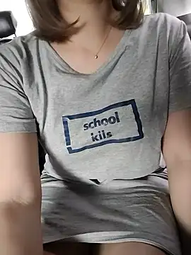 r i o  r i o online show from June 14, 2026, 7:20 am