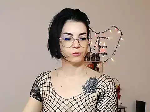 Snapshot of emacandy chatting on March 16, 2026, 5:15 am emacandy online show from March 16, 2026, 5:15 am