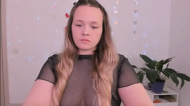 Snapshot of evilla_brill chatting on May 8, 2026, 8:29 am evilla brill online show from May 8, 2026, 8:29 am