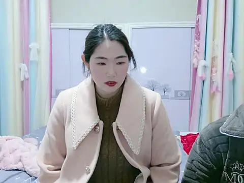Snapshot of LunasSecret chatting on February 15, 2026, 5:08 am LunasSecret online show from February 15, 2026, 5:08 am