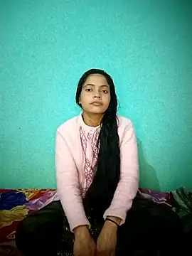 18 year old girl online show from February 17, 2026, 3:15 am