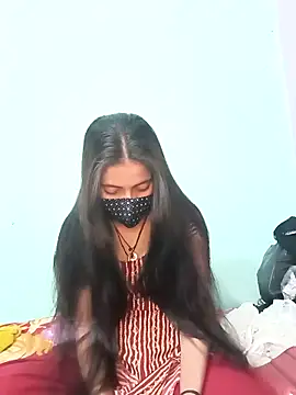 18 year old girl online show from February 26, 2026, 3:17 am