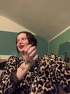 sexigr1 online show from February 14, 2026, 7:25 pm