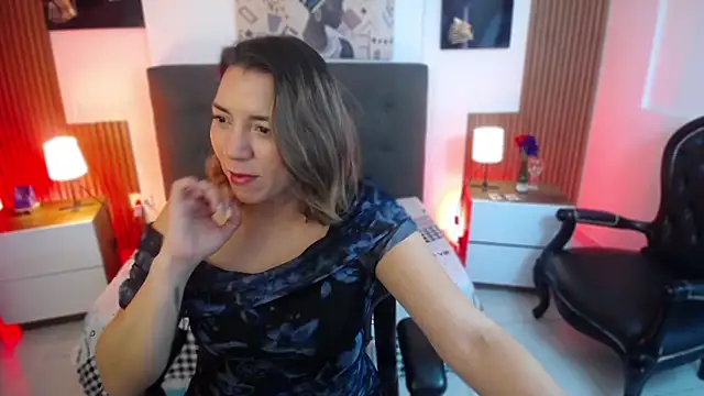 Snapshot of milfsecret69 chatting on May 19, 2026, 10:55 am milfsecret69 online show from May 19, 2026, 10:55 am