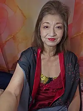 Snapshot of URAN429 chatting on June 4, 2026, 3:49 pm URAN429 online show from June 4, 2026, 3:49 pm