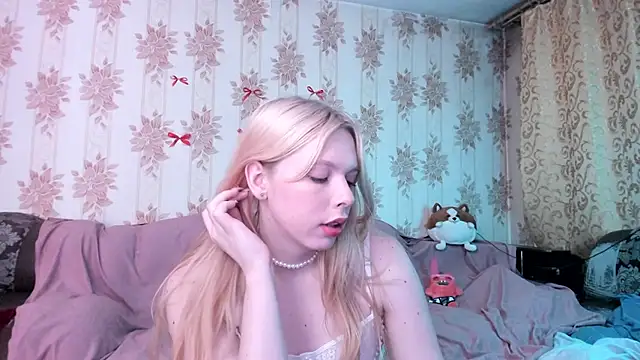 Cutie Bambi online show from March 2, 2026, 11:06 am