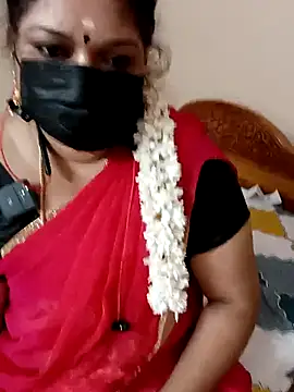 Snapshot of silk_rose05 chatting on March 7, 2026, 4:56 pm silk rose05 online show from March 7, 2026, 4:56 pm