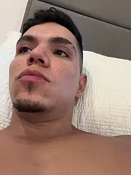 Snapshot of chris_morgan7 chatting on March 5, 2026, 2:35 pm chris morgan7 online show from March 5, 2026, 2:35 pm