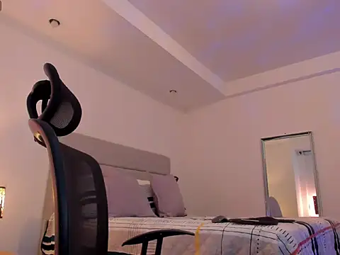 Snapshot of chris_morgan7 chatting on February 11, 2026, 11:15 pm chris morgan7 online show from February 11, 2026, 11:15 pm