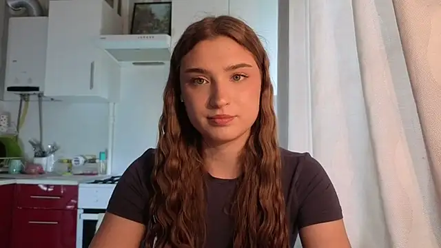 LissaBliss online show from June 16, 2026, 2:06 pm