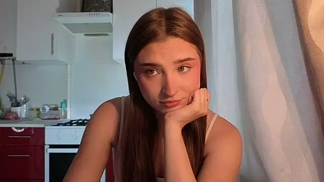 LissaBliss online show from June 15, 2026, 2:17 pm