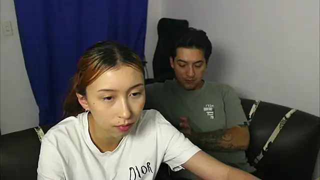 Snapshot of RoseSinsDonViktor chatting on July 26, 2026, 11:44 pm RoseSinsDonViktor online show from July 26, 2026, 11:44 pm