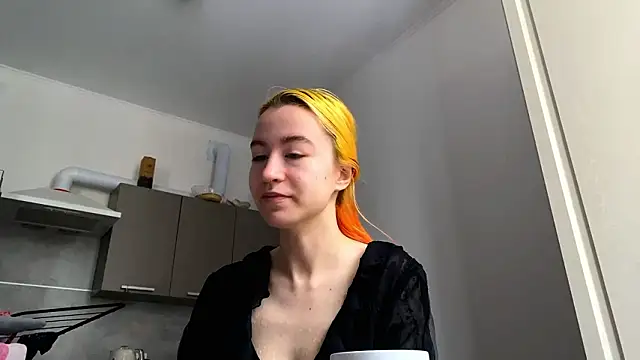 EmilyHein online show from February 16, 2026, 6:12 am