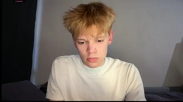 Snapshot of Kevin_bucks chatting on March 28, 2026, 2:07 pm Kevin bucks online show from March 28, 2026, 2:07 pm