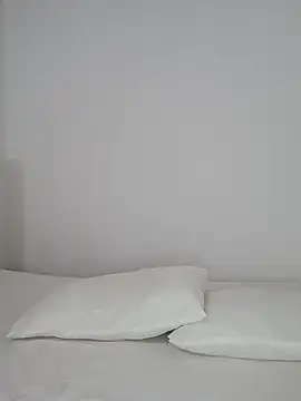 Maria x Alejandra online show from February 25, 2026, 6:41 pm