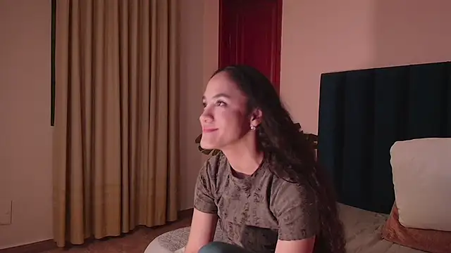 Snapshot of CelesteQueeen chatting on May 27, 2026, 12:09 am CelesteQueeen online show from May 27, 2026, 12:09 am