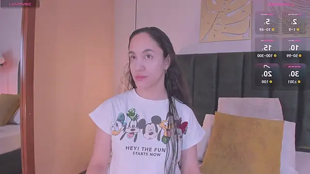 Snapshot of CelesteQueeen chatting on June 4, 2026, 12:21 pm CelesteQueeen online show from June 4, 2026, 12:21 pm