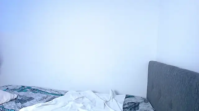 Ariana Esteban07 online show from February 6, 2026, 10:33 am